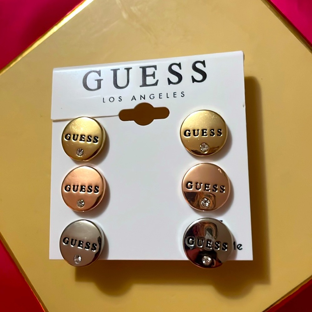 🌹GUESS®3 Sets of Earrings Gorgeous Colors🌹